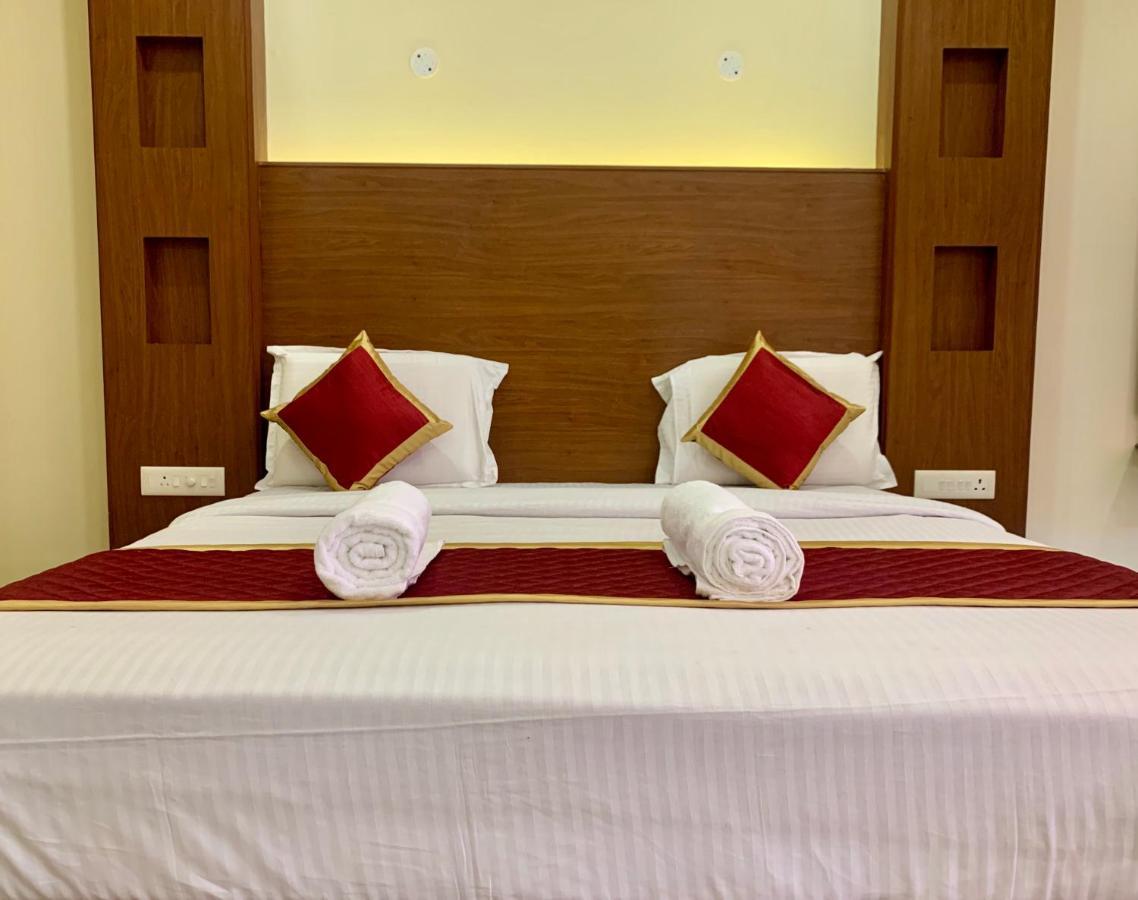 Meridian Castle Hotell Pondicherry Eksteriør bilde